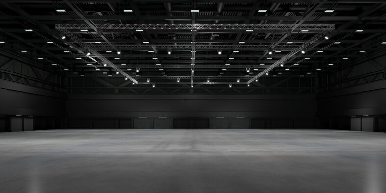 Empty exhibition center with truss. backdrop for exhibition stands.3d render.